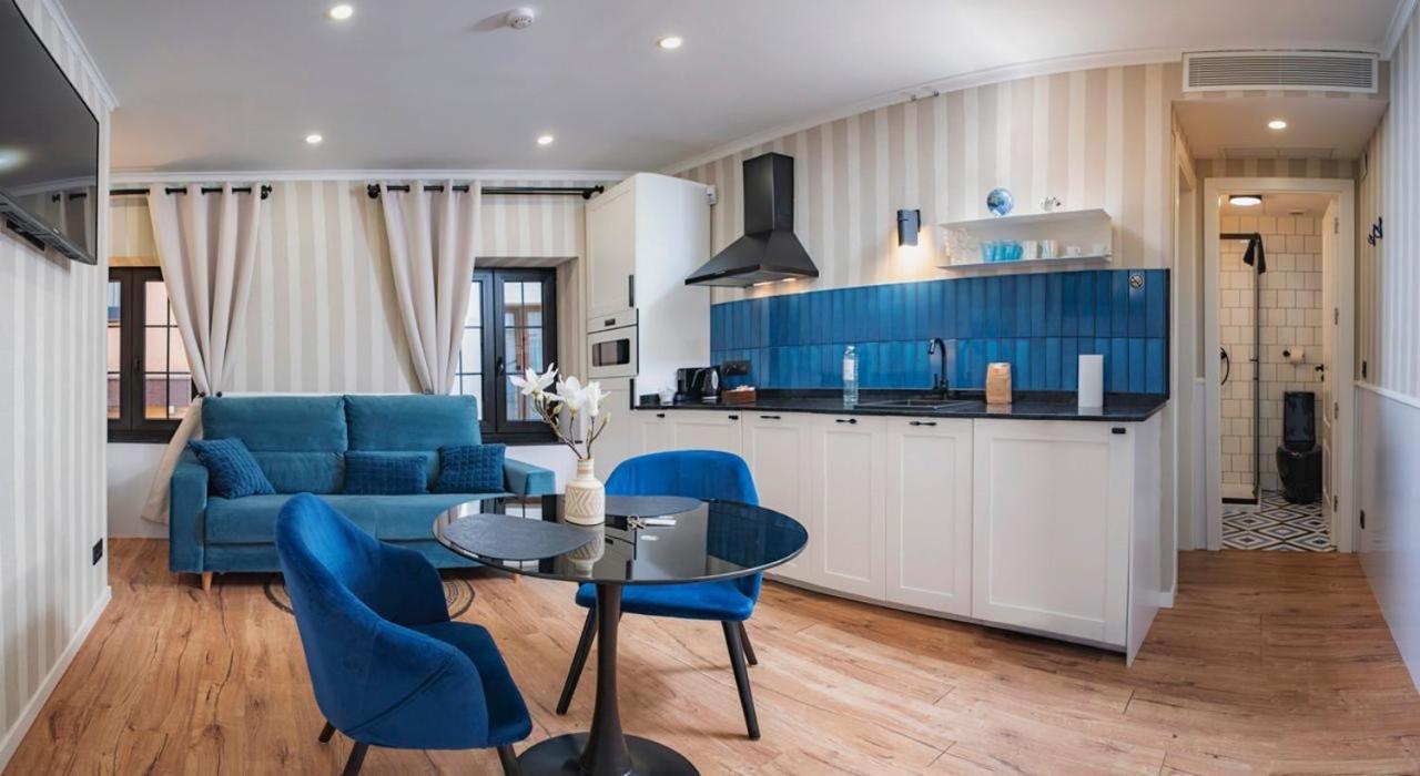 "Breeze" Aparthotel By Parrot'S House Lloret de Mar Kültér fotó