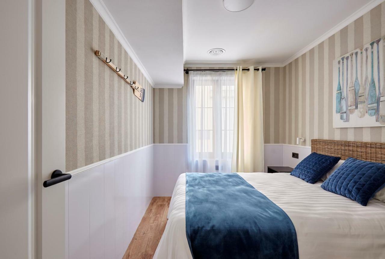 "Breeze" Aparthotel By Parrot'S House Lloret de Mar Kültér fotó